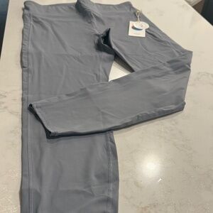 NWT $89 Vuori Stride Leggings In Flint Size: XLarge